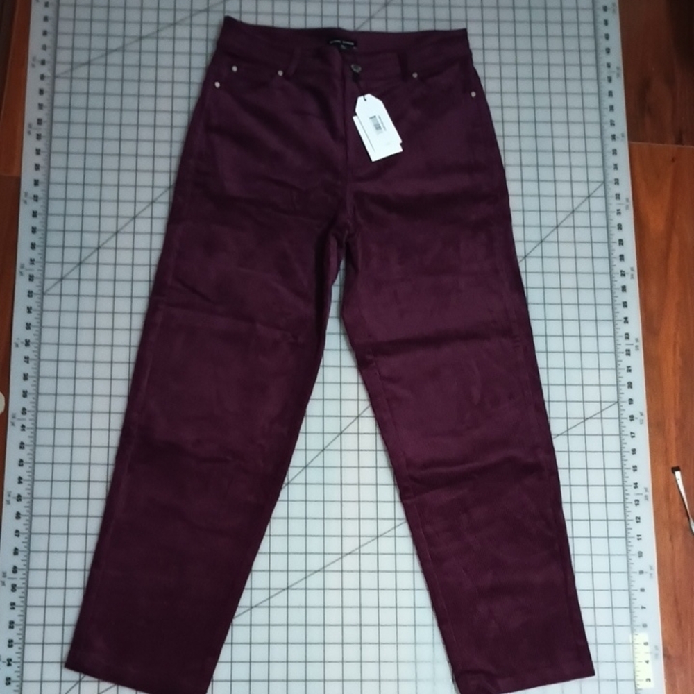 Universal Standard Cassidy High Rise Straight Corduroy Pants USPA1283 Gamay Sz 8
